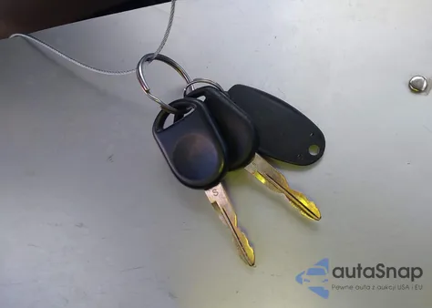 2002 Ford Taurus Lx z USA, uszkodzony, nr VIN 1FAFP52U12G200727